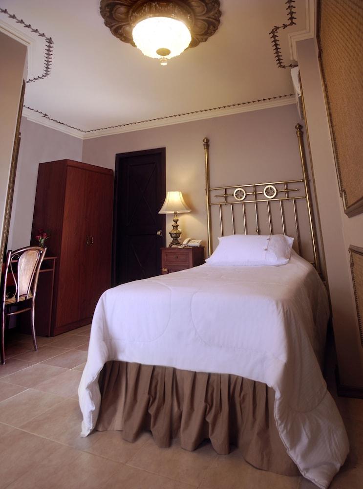 Hotel Boutique Mansion Del Rio Гуаякиль Экстерьер фото
