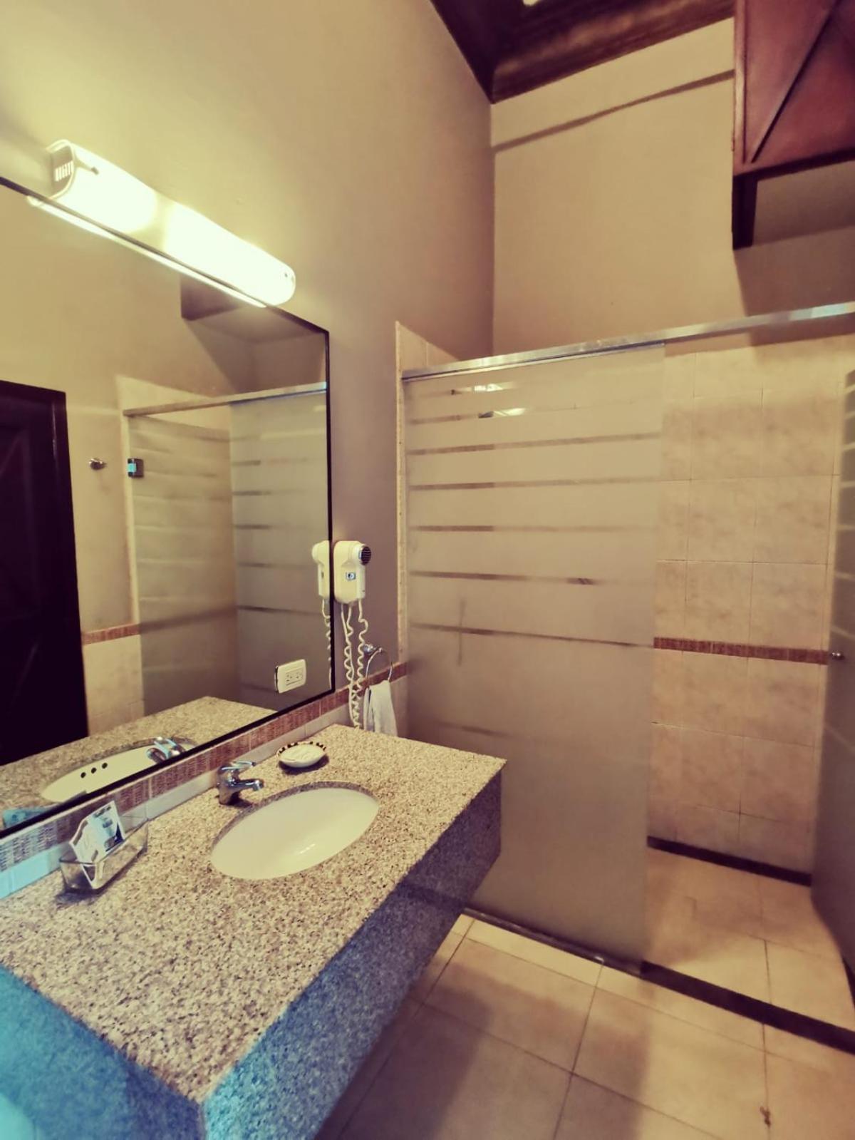 Hotel Boutique Mansion Del Rio Гуаякиль Экстерьер фото