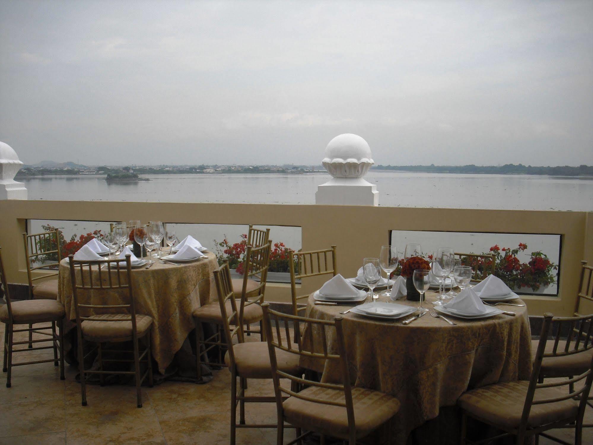 Hotel Boutique Mansion Del Rio Гуаякиль Экстерьер фото