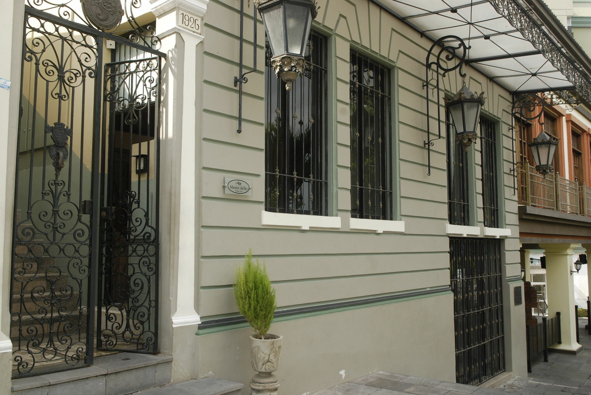 Hotel Boutique Mansion Del Rio Гуаякиль Экстерьер фото